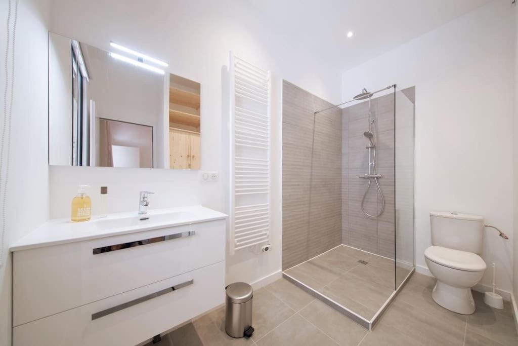 Le Figuier - Clim - Wifi Apartment Villeneuve-les-Avignon Bagian luar foto