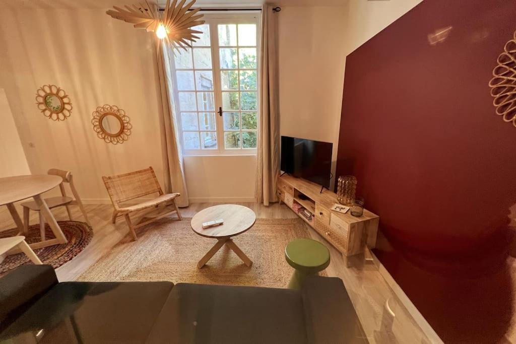 Le Figuier - Clim - Wifi Apartment Villeneuve-les-Avignon Bagian luar foto